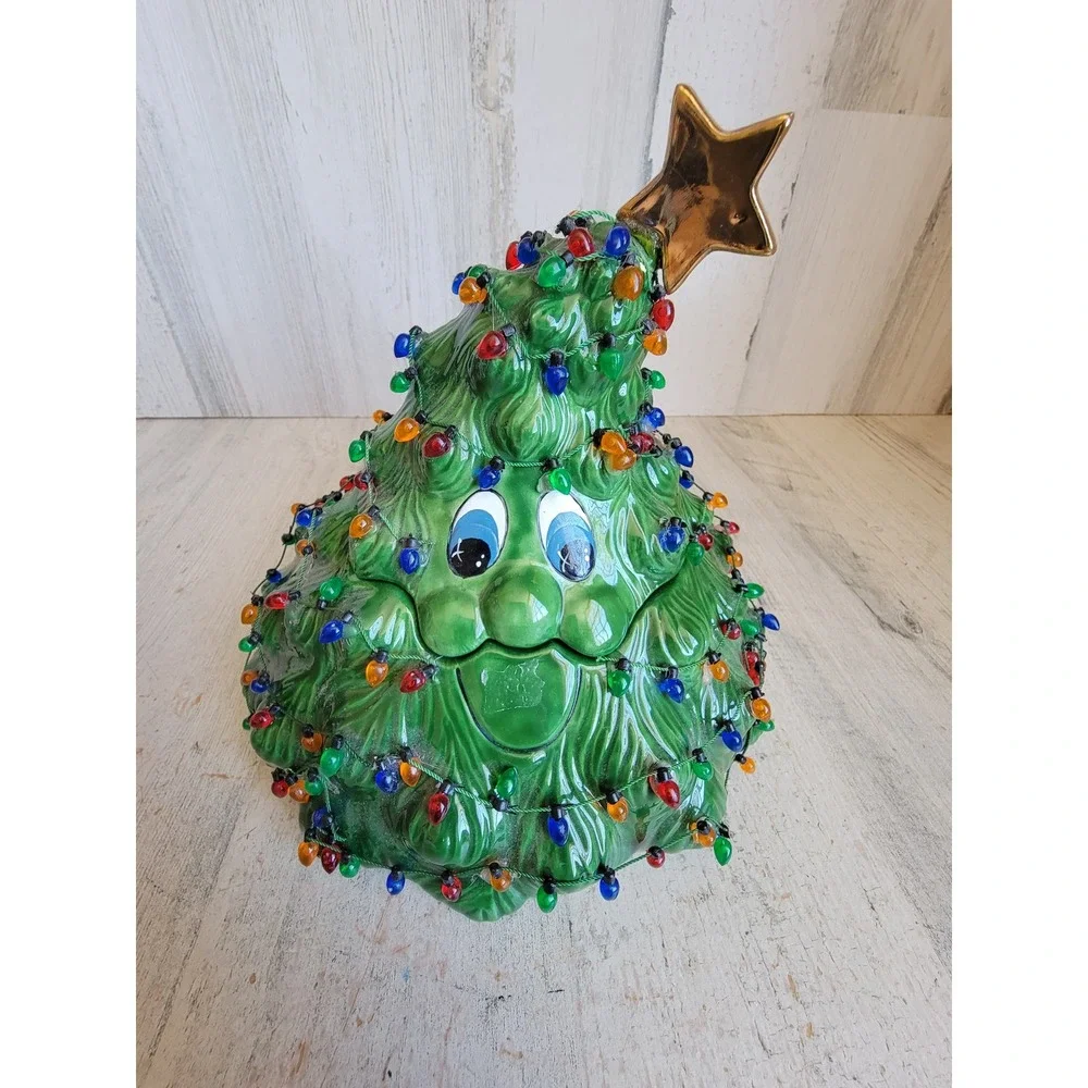 Vintage scioto tree container anthropomorphic xmas ceramic home